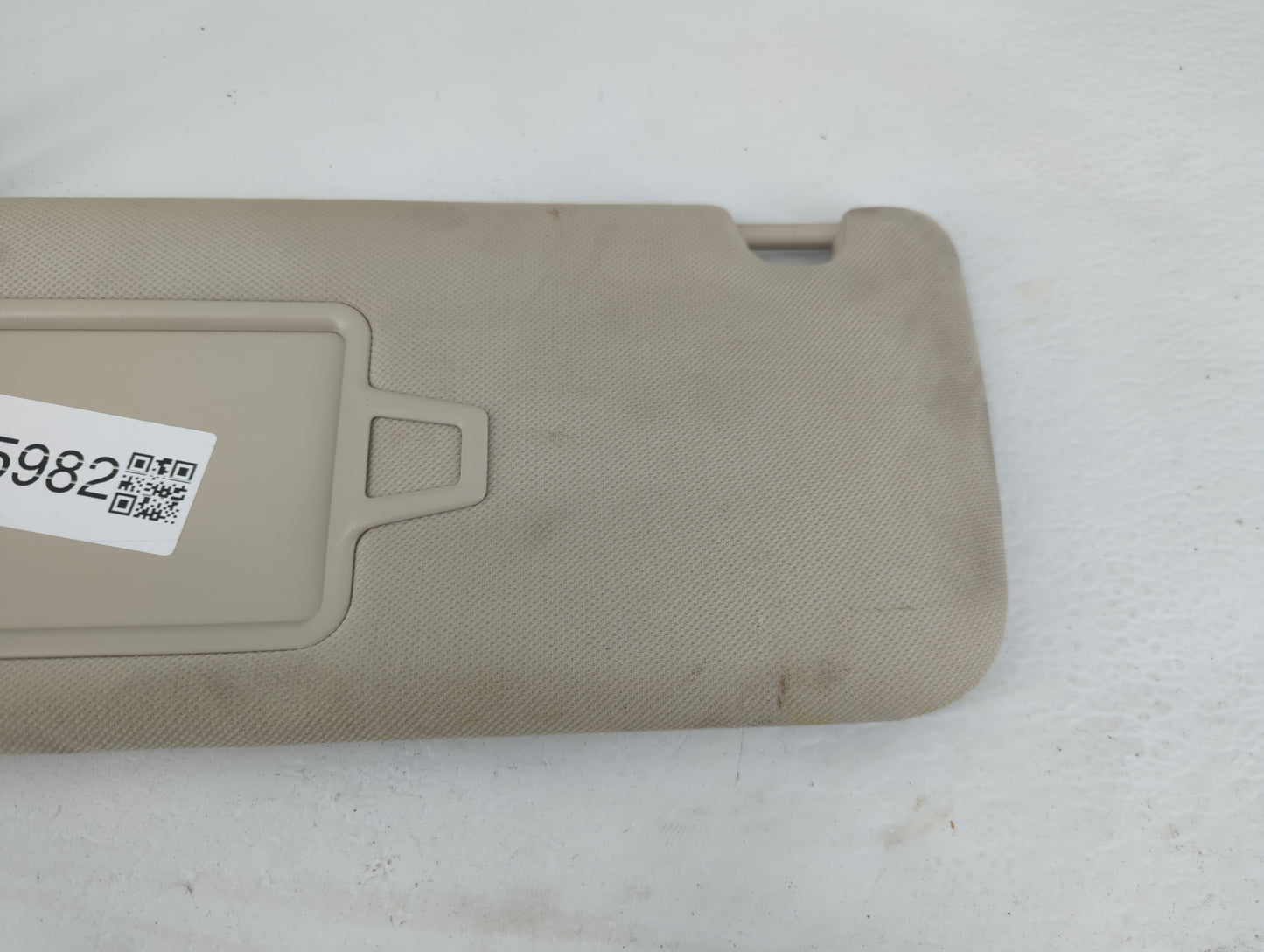 2022 Genesis Gv70 Sun Visor Shade Replacement Driver Left Mirror Fits Fits 2021 OEM Used Auto Parts - Oemusedautoparts1.com