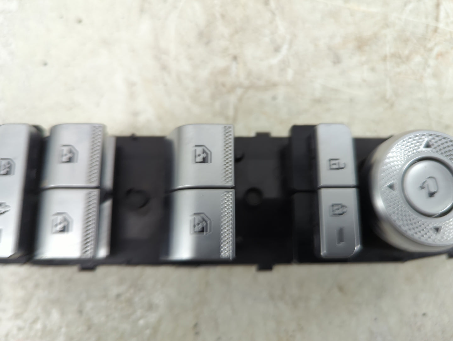 2022 Genesis Gv70 Master Power Window Switch Replacement Driver Side Left P/N:93571-AR000 SANGD1A551A, 10220186, G1A2, JK1 F