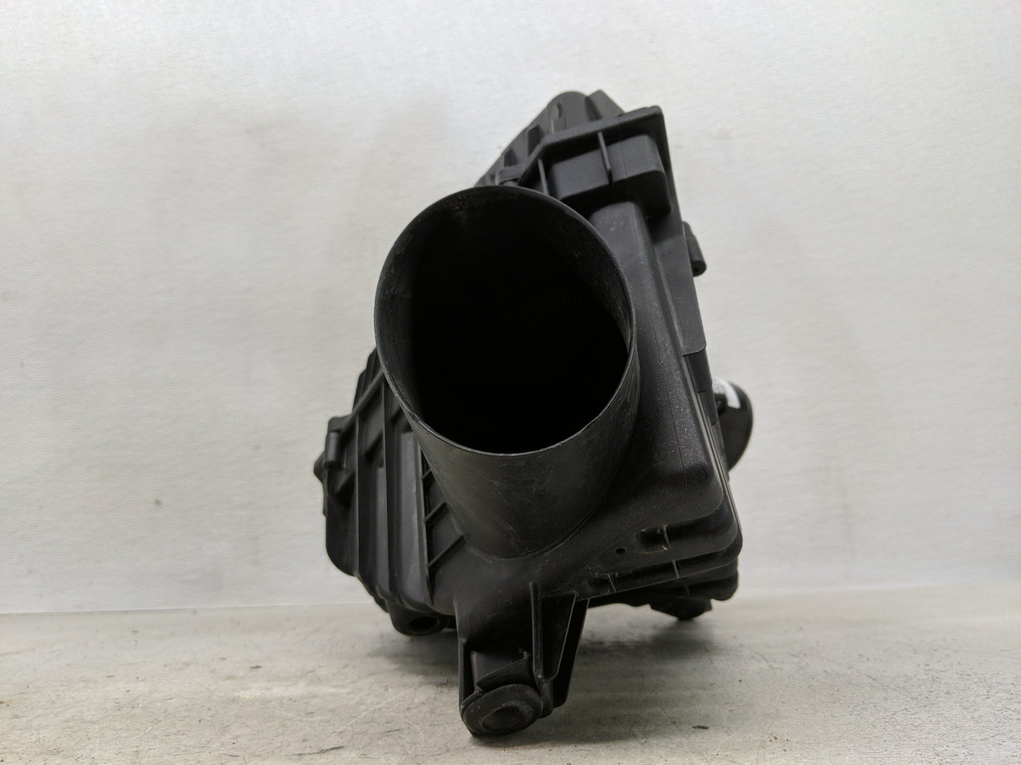 2017-2022 Gmc Acadia Air Cleaner Intake-duct Hose Tube - Oemusedautoparts1.com