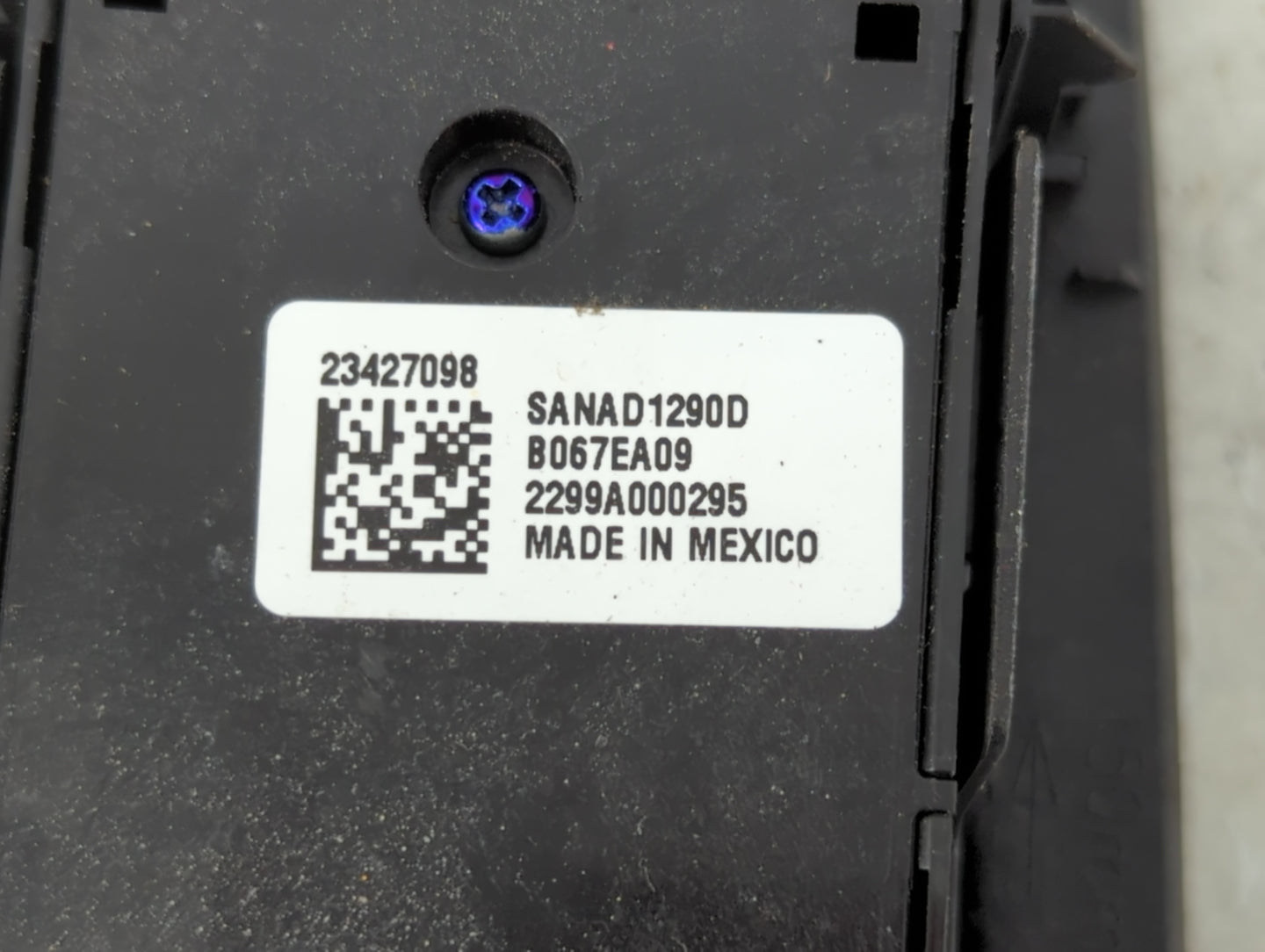 2015-2022 Gmc Canyon Master Power Window Switch Replacement Driver Side Left P/N:2299A000295 23427098 Fits OEM Used Auto Par