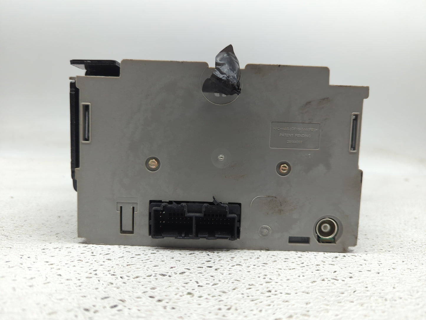2015-2019 Gmc Savana 2500 Radio AM FM Cd Player Receiver Replacement P/N:85586031 Fits Fits 2015 2016 2017 2018 2019 2020 20