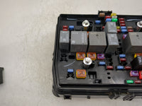 2021-2022 Gmc Sierra Fusebox Fuse Box Panel Relay Module P/N:86771158 Fits Fits 2021 2022 OEM Used Auto Parts - Oemusedautop