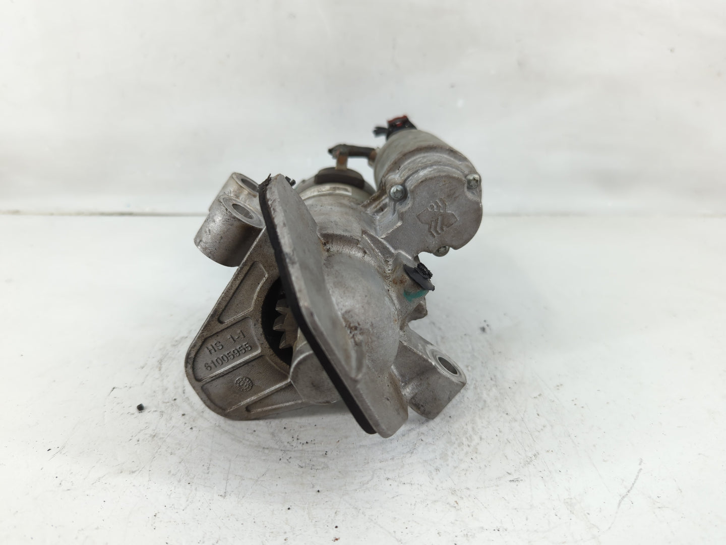 2019-2022 Gmc Sierra 1500 Car Starter Motor Solenoid OEM P/N:12706169 Fits Fits 2019 2020 2021 2022 OEM Used Auto Parts - Oe