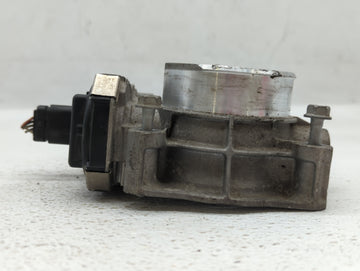 2020-2022 Gmc Sierra 1500 Throttle Body P/N:12710643 Fits Fits 2020 2021 2022 OEM Used Auto Parts