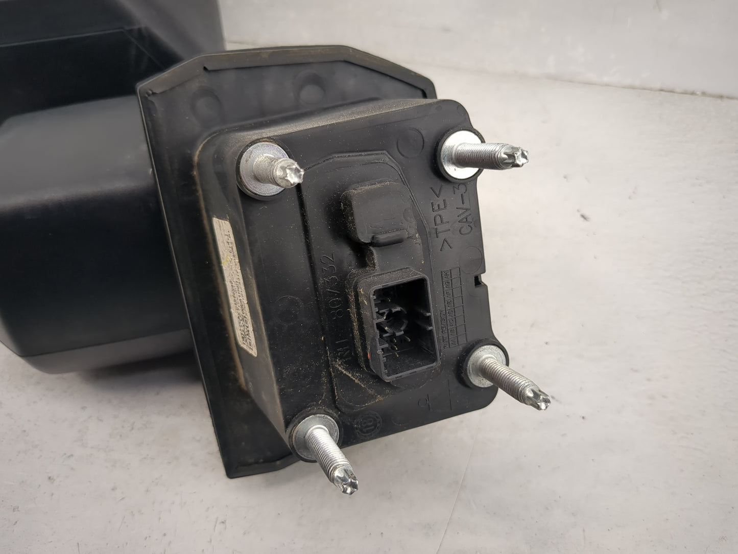 2020-2022 Gmc Sierra 2500 Passenger Side View Mirror - Right Door Mirror OEM Used - Oemusedautoparts1.com