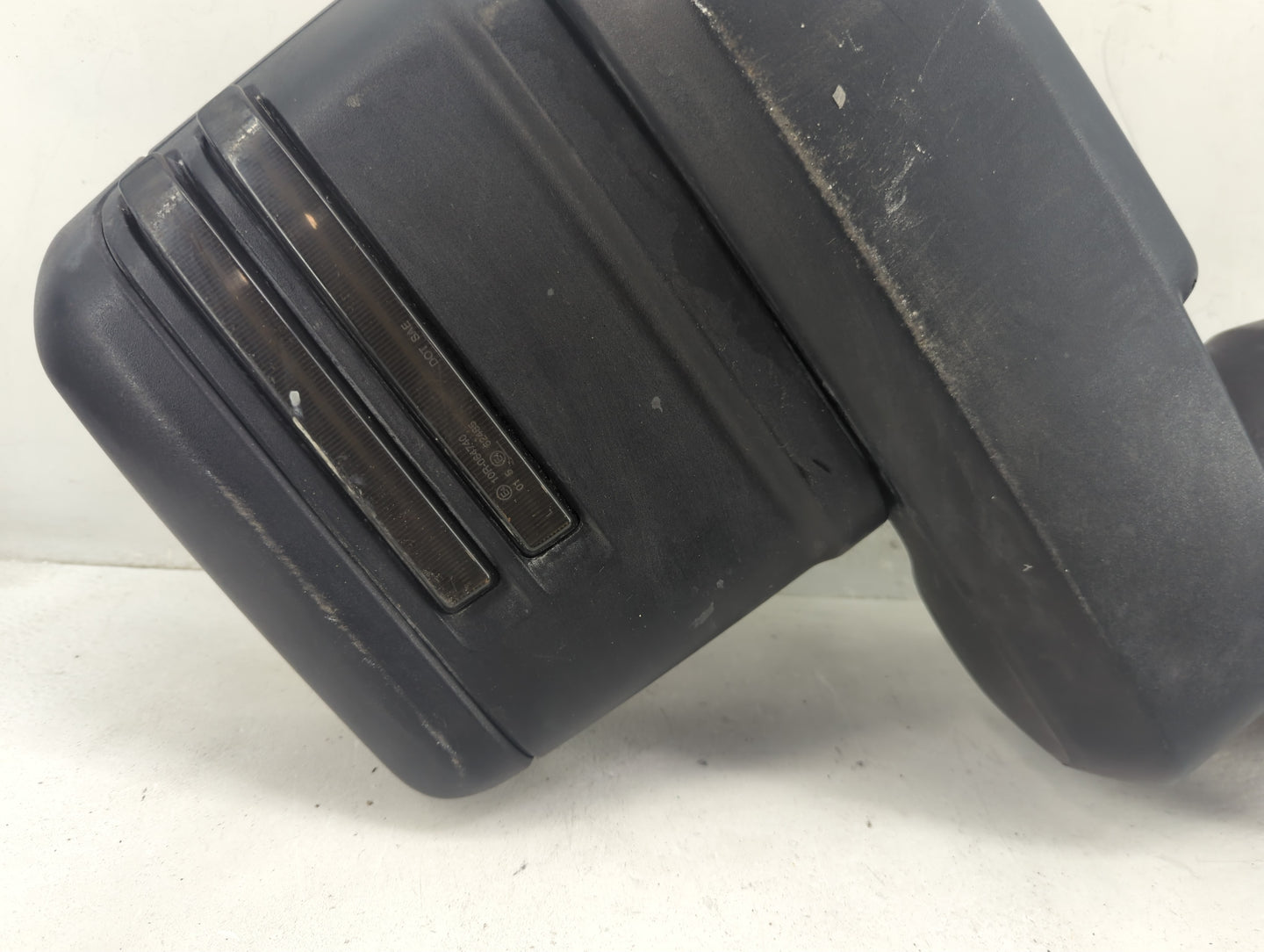 2020-2022 Gmc Sierra 3500 Passenger Side View Mirror - Right Door Mirror OEM Used - Oemusedautoparts1.com