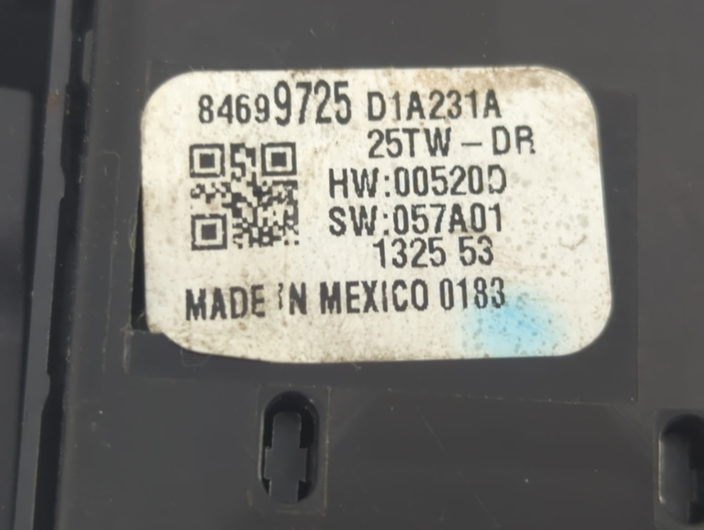 2020-2022 Gmc Sierra 3500 Master Power Window Switch Replacement Driver Side Left P/N:84699725 D1A231A Fits OEM Used Auto Pa