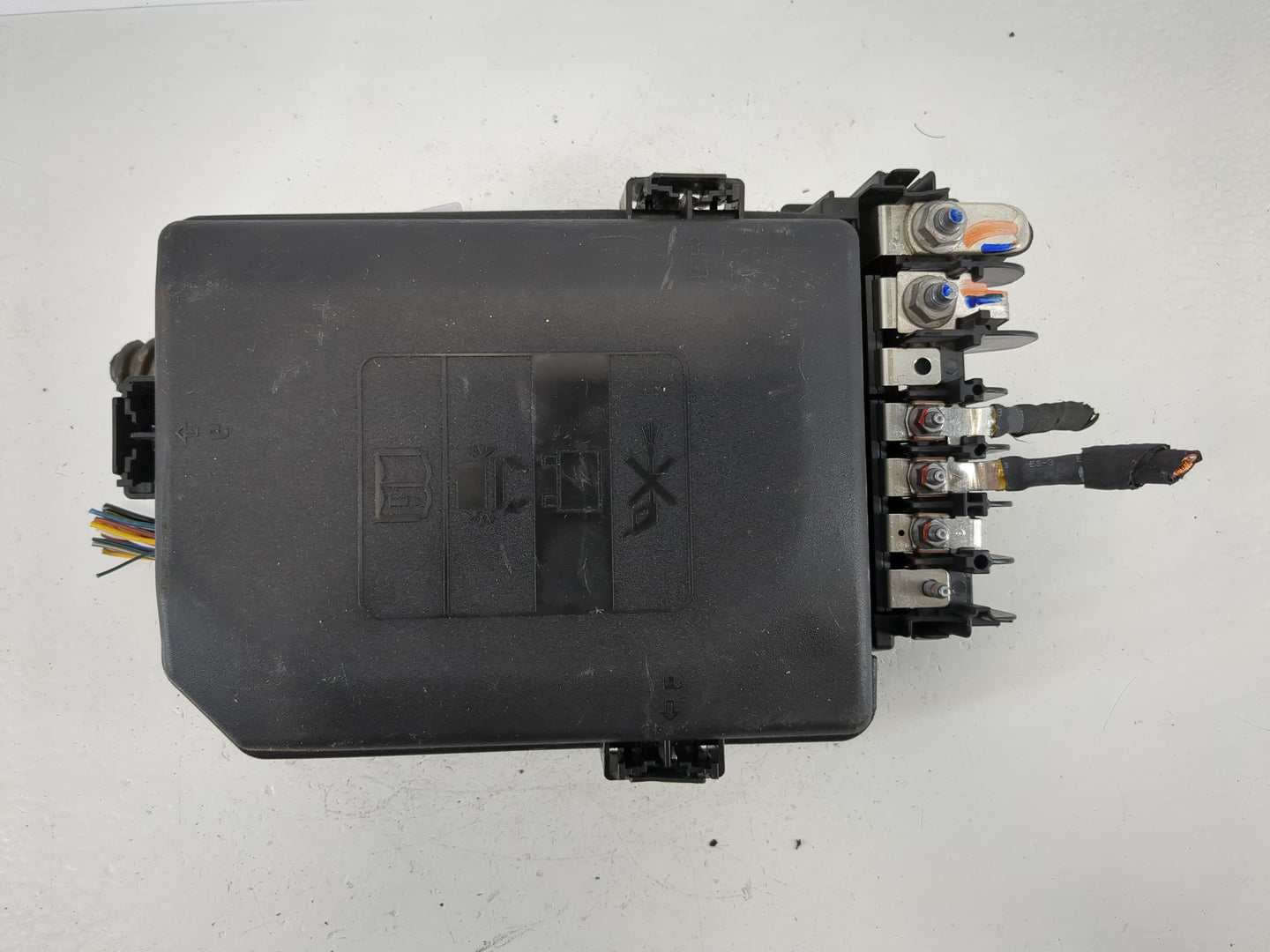 2022 Gmc Terrain Fusebox Fuse Box Panel Relay Module P/N:87867005 Fits OEM Used Auto Parts - Oemusedautoparts1.com
