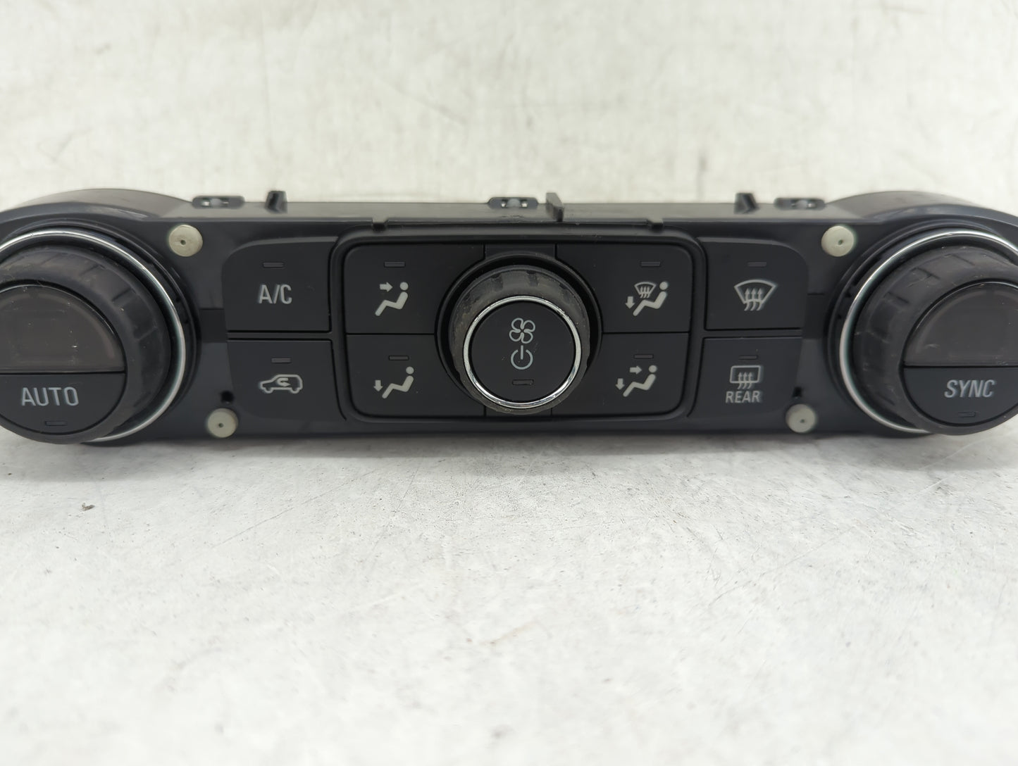 2022 Gmc Terrain Climate Control Module Temperature AC/Heater Replacement P/N:84246526 Fits Fits 2017 2018 2019 2020 2021 OE