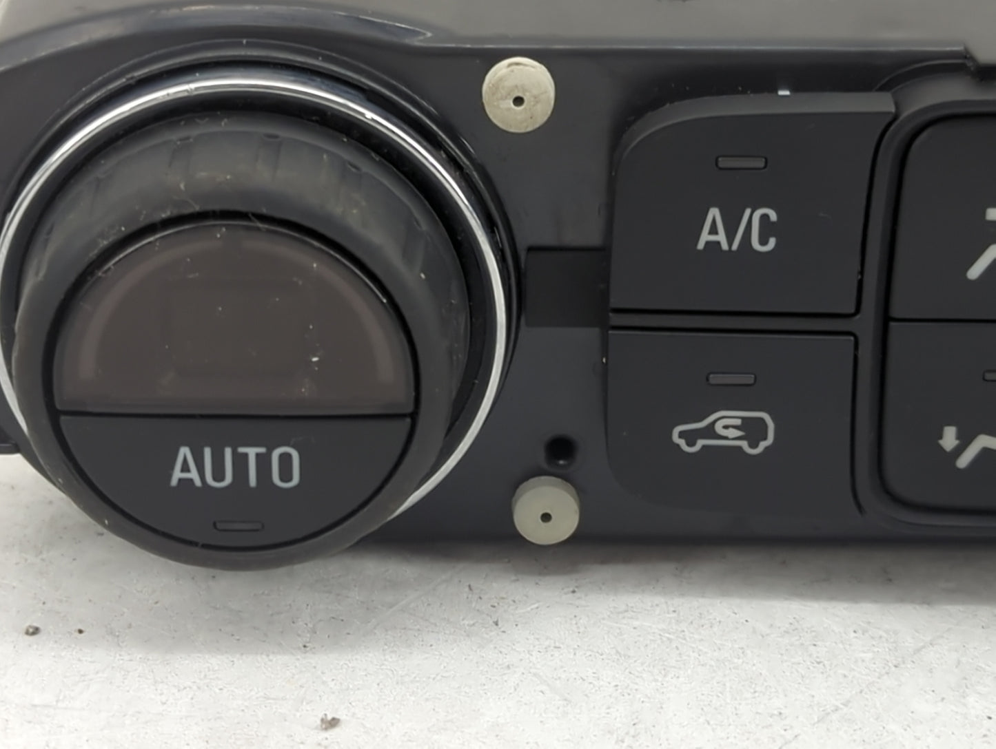 2022 Gmc Terrain Climate Control Module Temperature AC/Heater Replacement P/N:84246526 Fits Fits 2017 2018 2019 2020 2021 OE