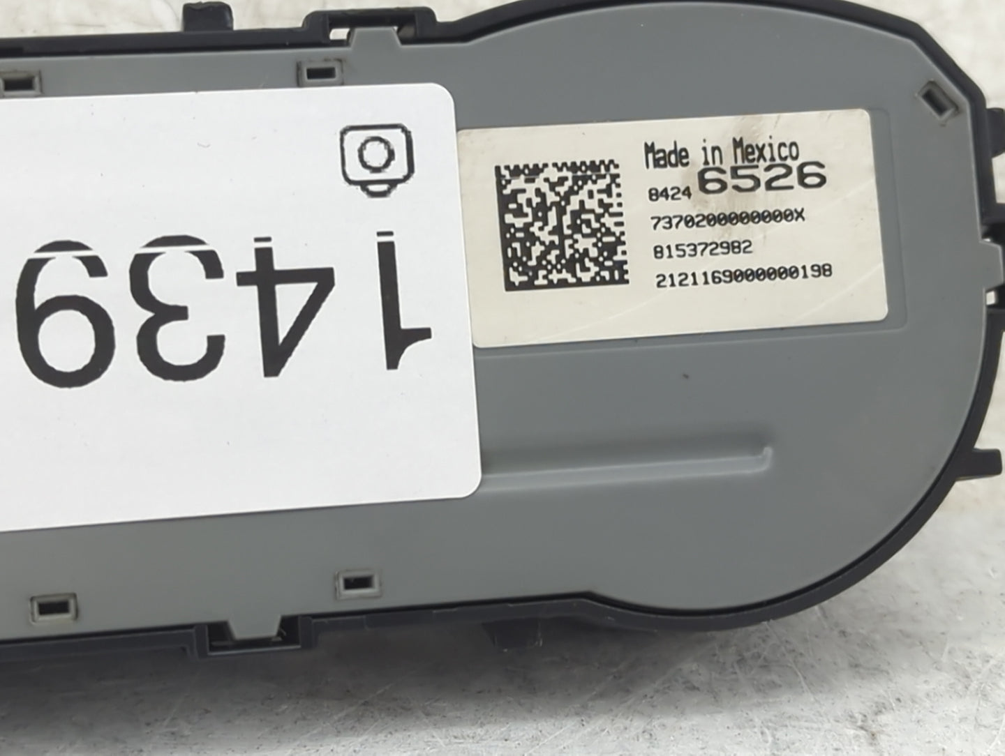 2022 Gmc Terrain Climate Control Module Temperature AC/Heater Replacement P/N:84246526 Fits Fits 2017 2018 2019 2020 2021 OE