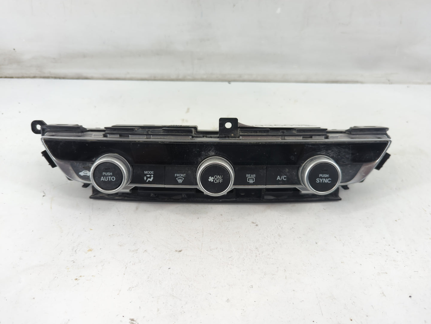 2021-2022 Honda Accord Climate Control Module Temperature AC/Heater Replacement P/N:79610TVAA210M1 Fits Fits 2021 2022 OEM U