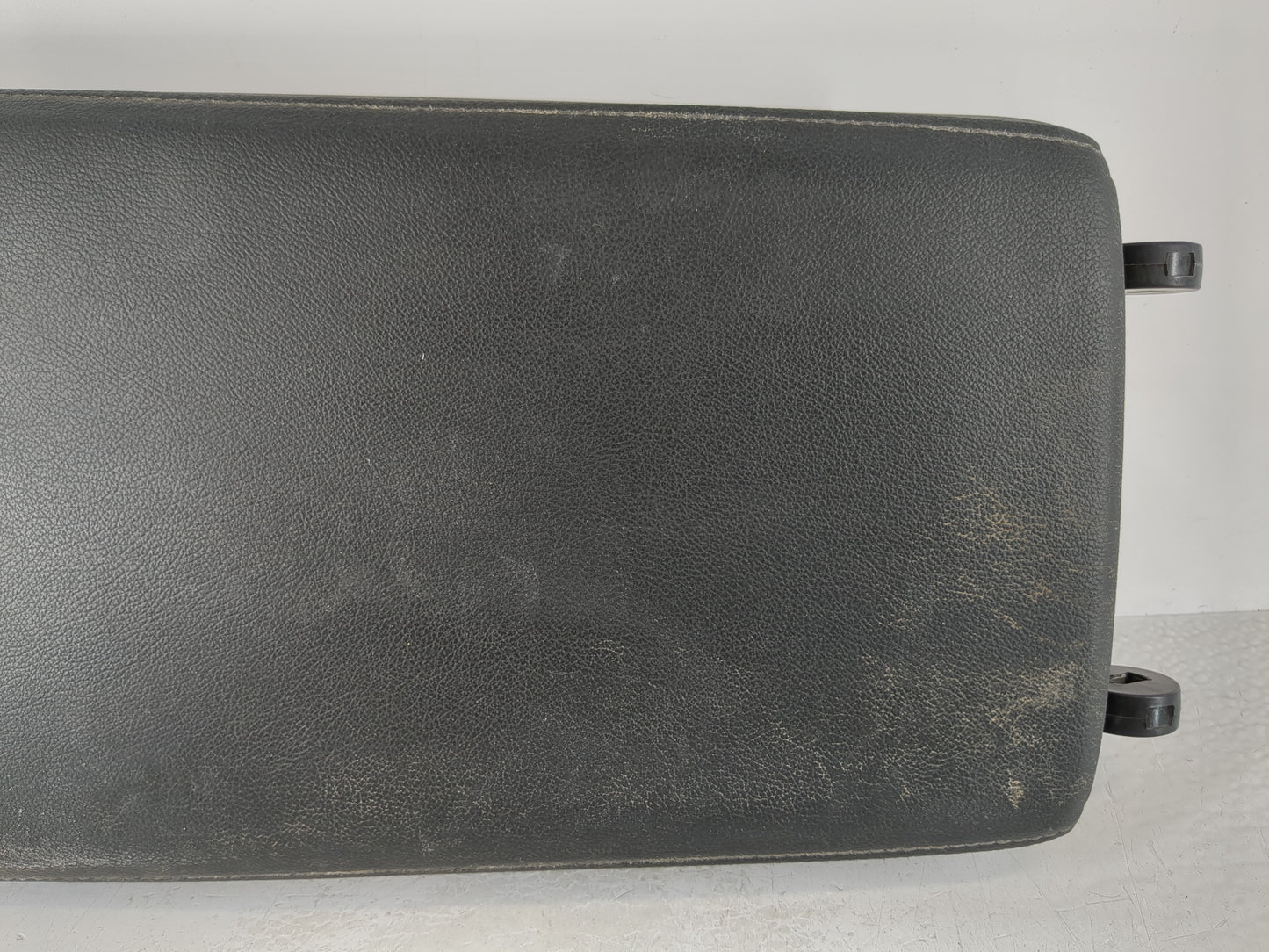 2021-2022 Honda Accord Center Console Armrest Cover Lid Fits Fits 2021 2022 OEM Used Auto Parts - Oemusedautoparts1.com