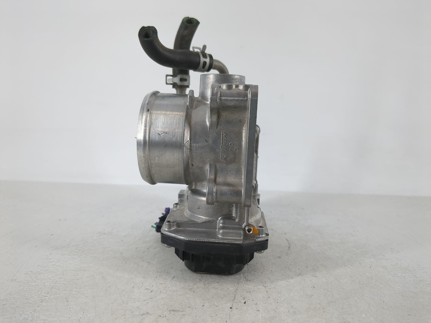 2018-2022 Honda Accord Throttle Body P/N:GMG9A Fits Fits 2016 2017 2018 2019 2020 2021 2022 OEM Used Auto Parts - Oemusedaut