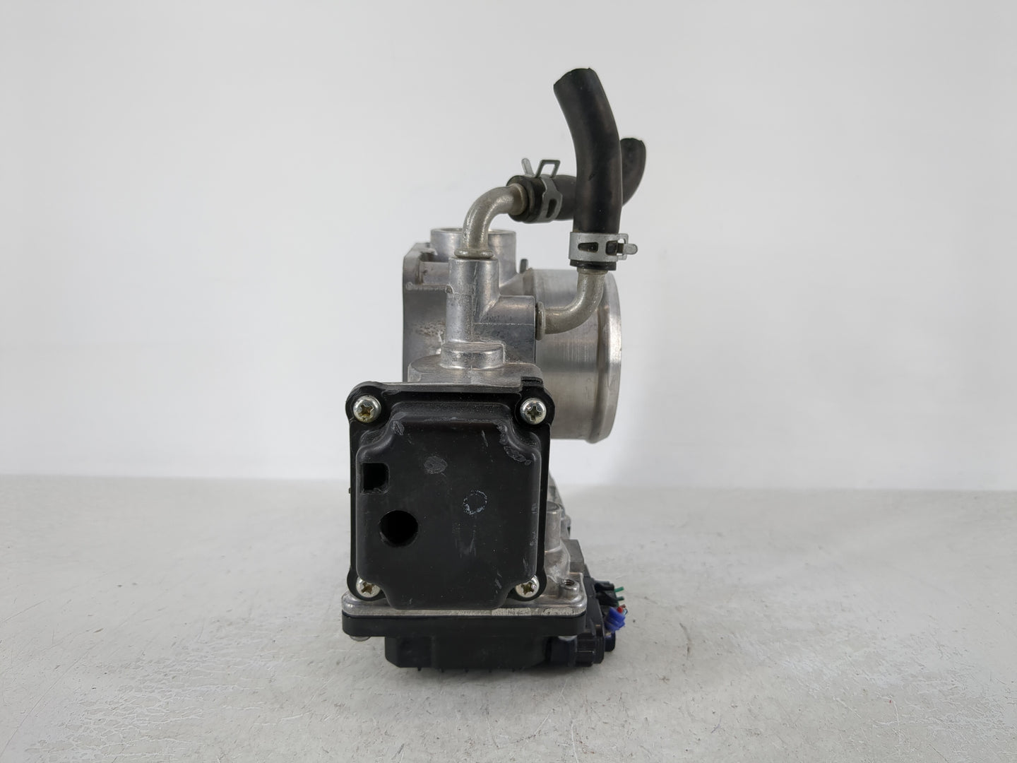 2018-2022 Honda Accord Throttle Body P/N:GMG9A Fits Fits 2016 2017 2018 2019 2020 2021 2022 OEM Used Auto Parts - Oemusedaut