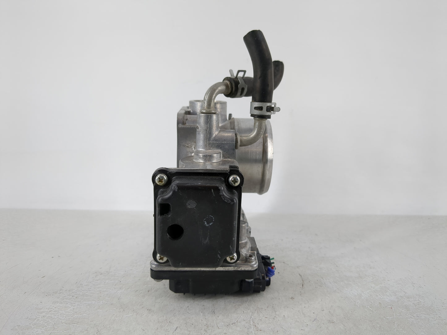 2018-2022 Honda Accord Throttle Body P/N:GMG9A Fits Fits 2016 2017 2018 2019 2020 2021 2022 OEM Used Auto Parts - Oemusedaut