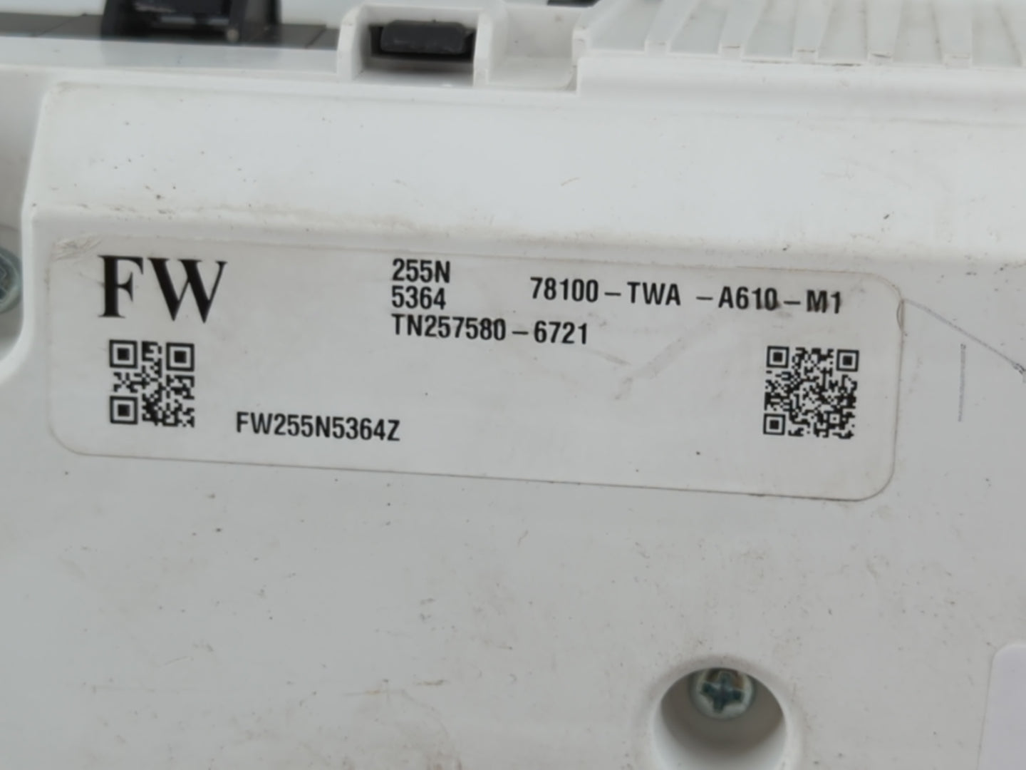 2021-2022 Honda Accord Instrument Cluster Speedometer Gauges P/N:78100-TWA-A610-M1 Fits Fits 2021 2022 OEM Used Auto Parts -