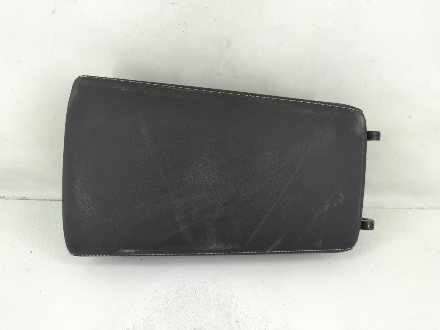 2021-2022 Honda Accord Center Console Armrest Cover Lid Fits Fits 2021 2022 OEM Used Auto Parts - Oemusedautoparts1.com