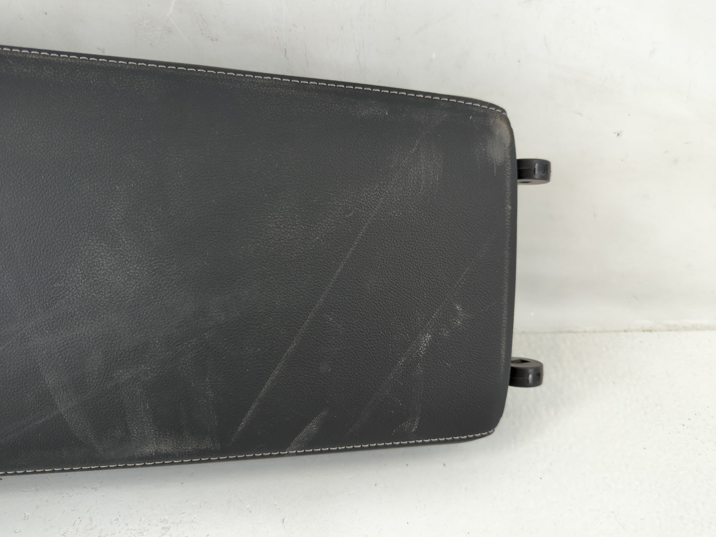 2021-2022 Honda Accord Center Console Armrest Cover Lid Fits Fits 2021 2022 OEM Used Auto Parts - Oemusedautoparts1.com