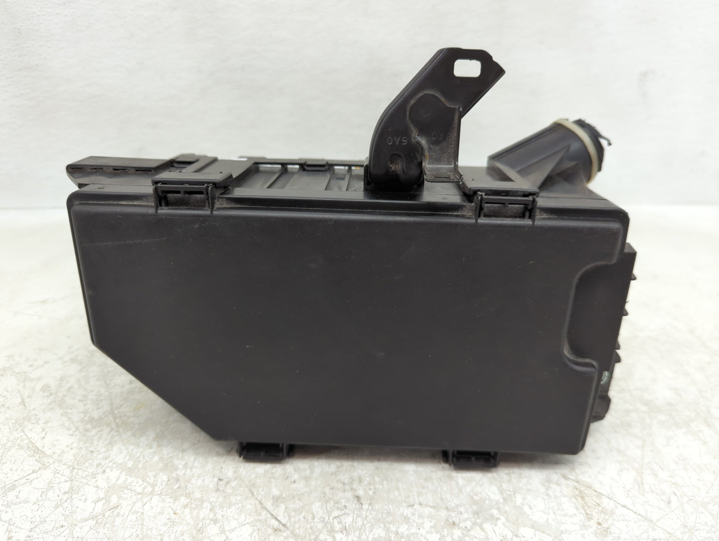 2021-2022 Honda Accord Fusebox Fuse Box Panel Relay Module Fits Fits 2021 2022 OEM Used Auto Parts - Oemusedautoparts1.com