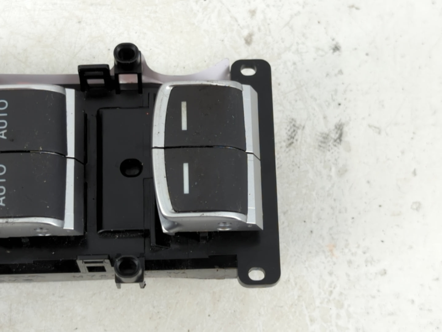 2018-2022 Honda Accord Master Power Window Switch Replacement Driver Side Left P/N:M64590 Fits Fits 2018 2019 2020 2021 2022