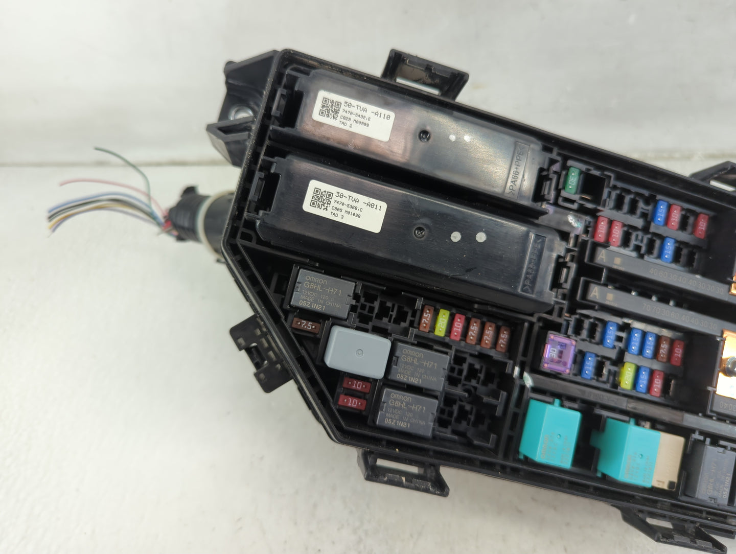 2021-2022 Honda Accord Fusebox Fuse Box Panel Relay Module P/N:50-TVA -A011 30TVA -A011 Fits Fits 2021 2022 OEM Used Auto Pa