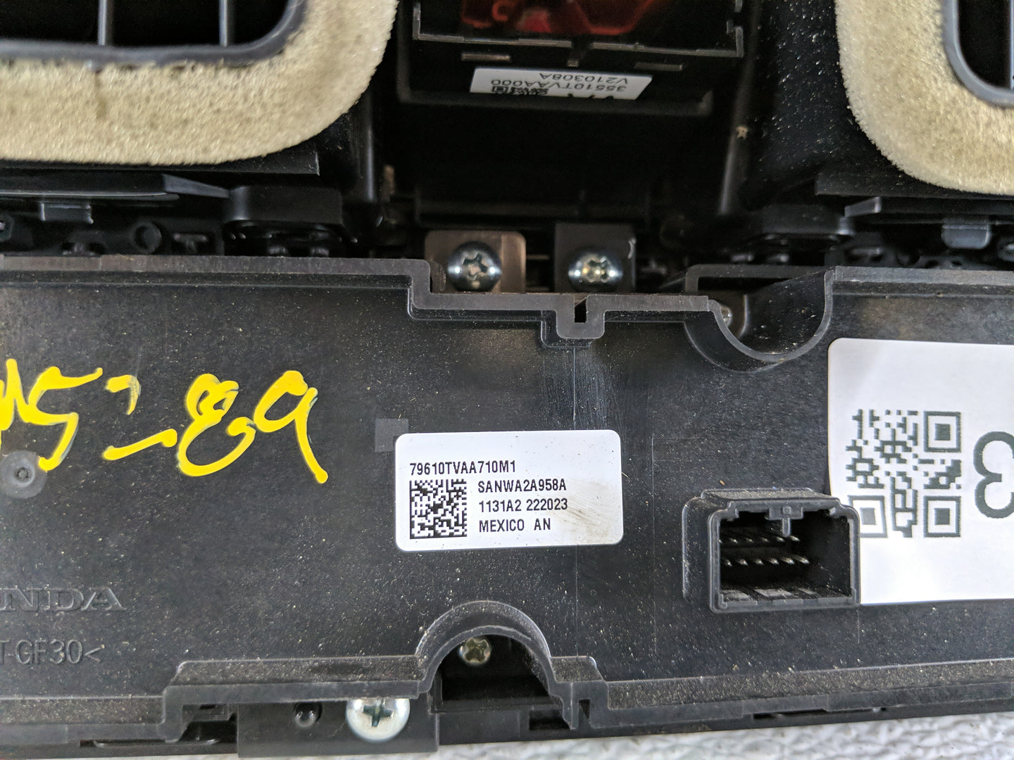 2021-2022 Honda Accord Climate Control Module Temperature AC/Heater Replacement P/N:79610TVAA210M1 Fits Fits 2021 2022 OEM U