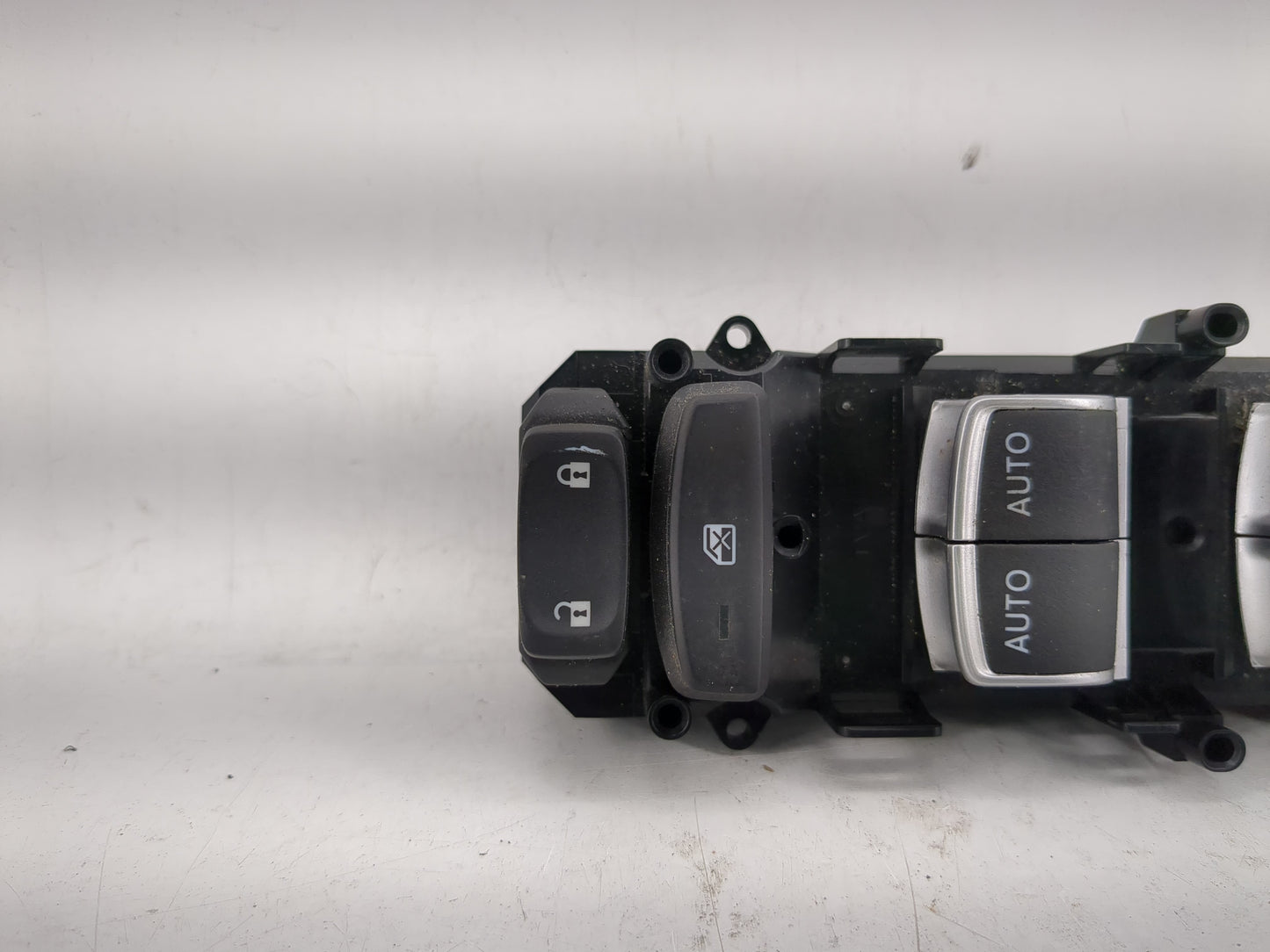 2018-2022 Honda Accord Master Power Window Switch Replacement Driver Side Left P/N:M64590 Fits Fits 2018 2019 2020 2021 2022