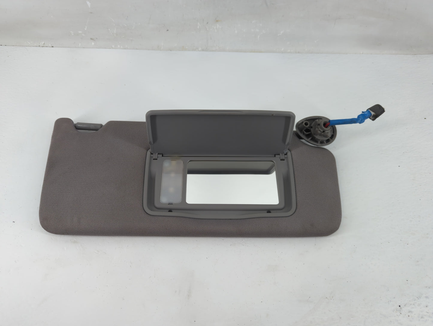 2018-2022 Honda Accord Sun Visor Shade Replacement Passenger Right Mirror Fits Fits 2018 2019 2020 2021 2022 OEM Used Auto P