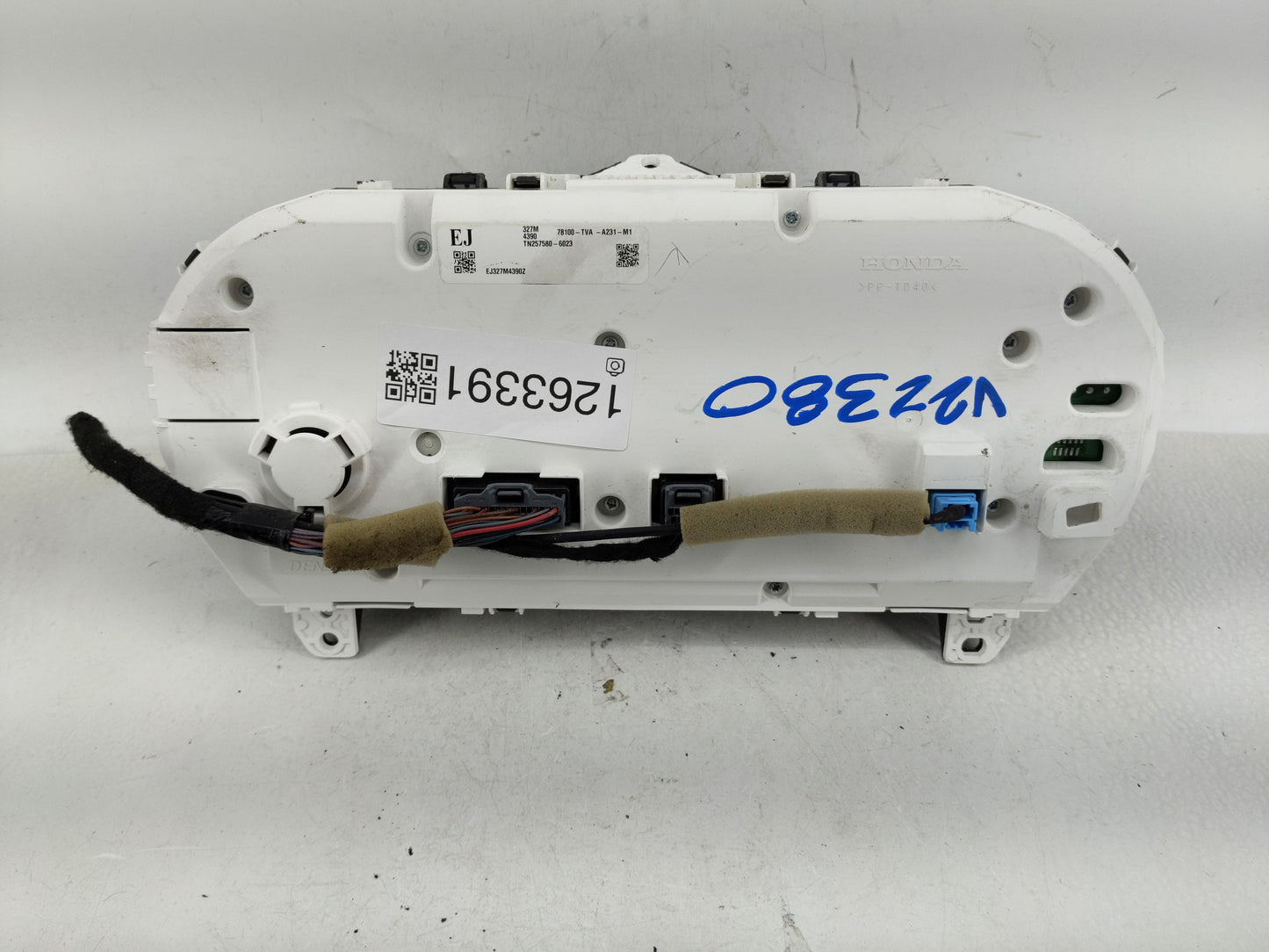 2021-2022 Honda Accord Instrument Cluster Speedometer Gauges P/N:78100-TVA-A231-M1 Fits Fits 2021 2022 OEM Used Auto Parts -