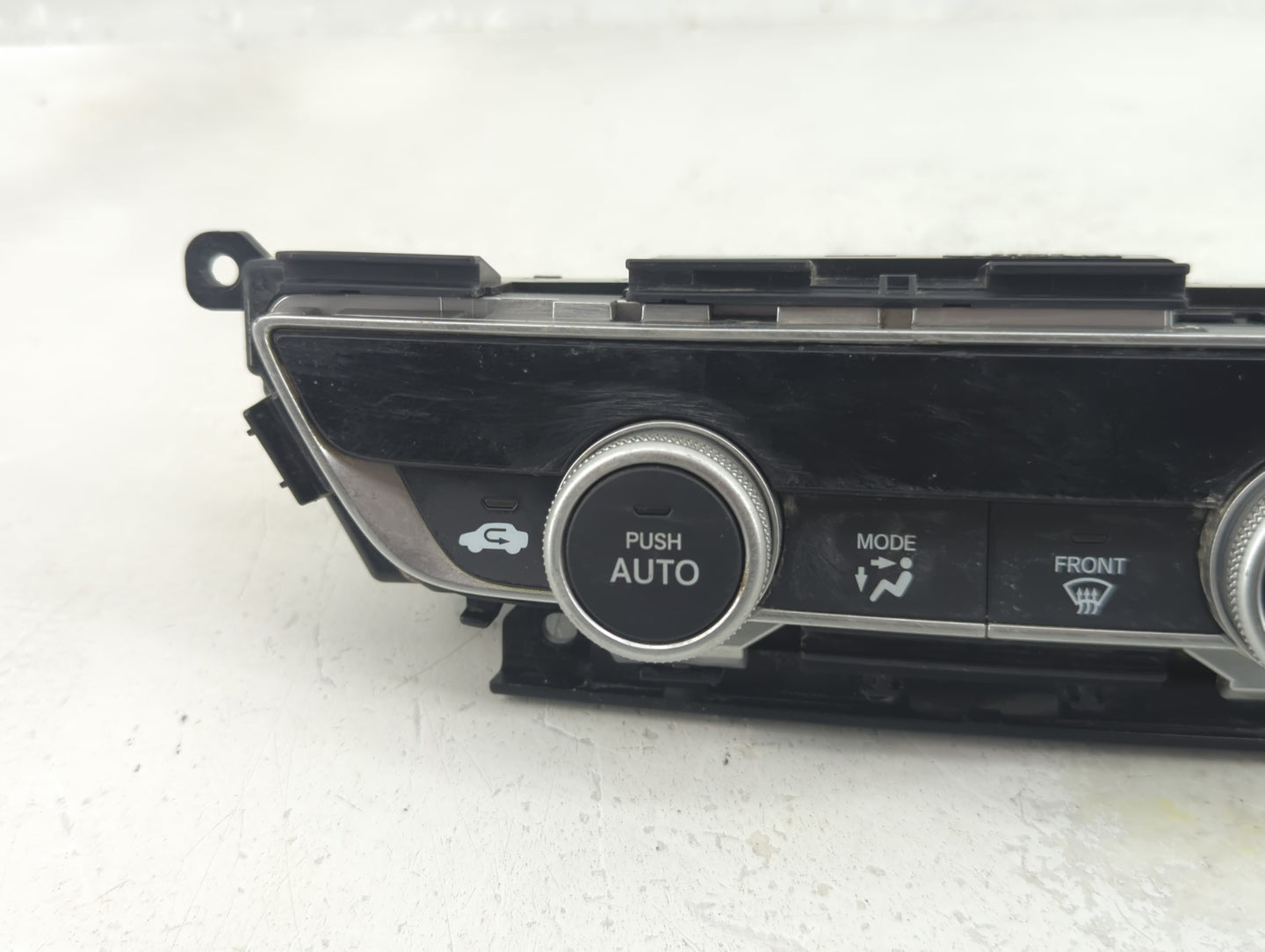 2021-2022 Honda Accord Climate Control Module Temperature AC/Heater Replacement P/N:79610TVAA210M1 Fits Fits 2021 2022 OEM U