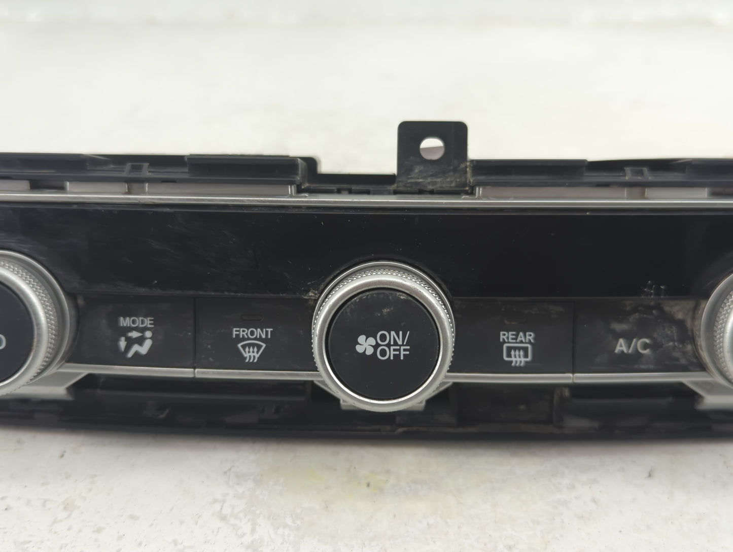 2021-2022 Honda Accord Climate Control Module Temperature AC/Heater Replacement P/N:79610TVAA210M1 Fits Fits 2021 2022 OEM U