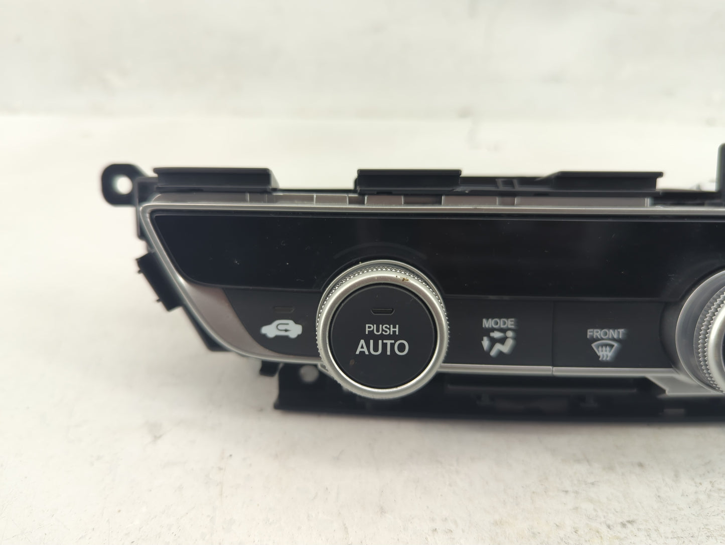 2021-2022 Honda Accord Climate Control Module Temperature AC/Heater Replacement P/N:79610TVAA210M1 Fits Fits 2021 2022 OEM U