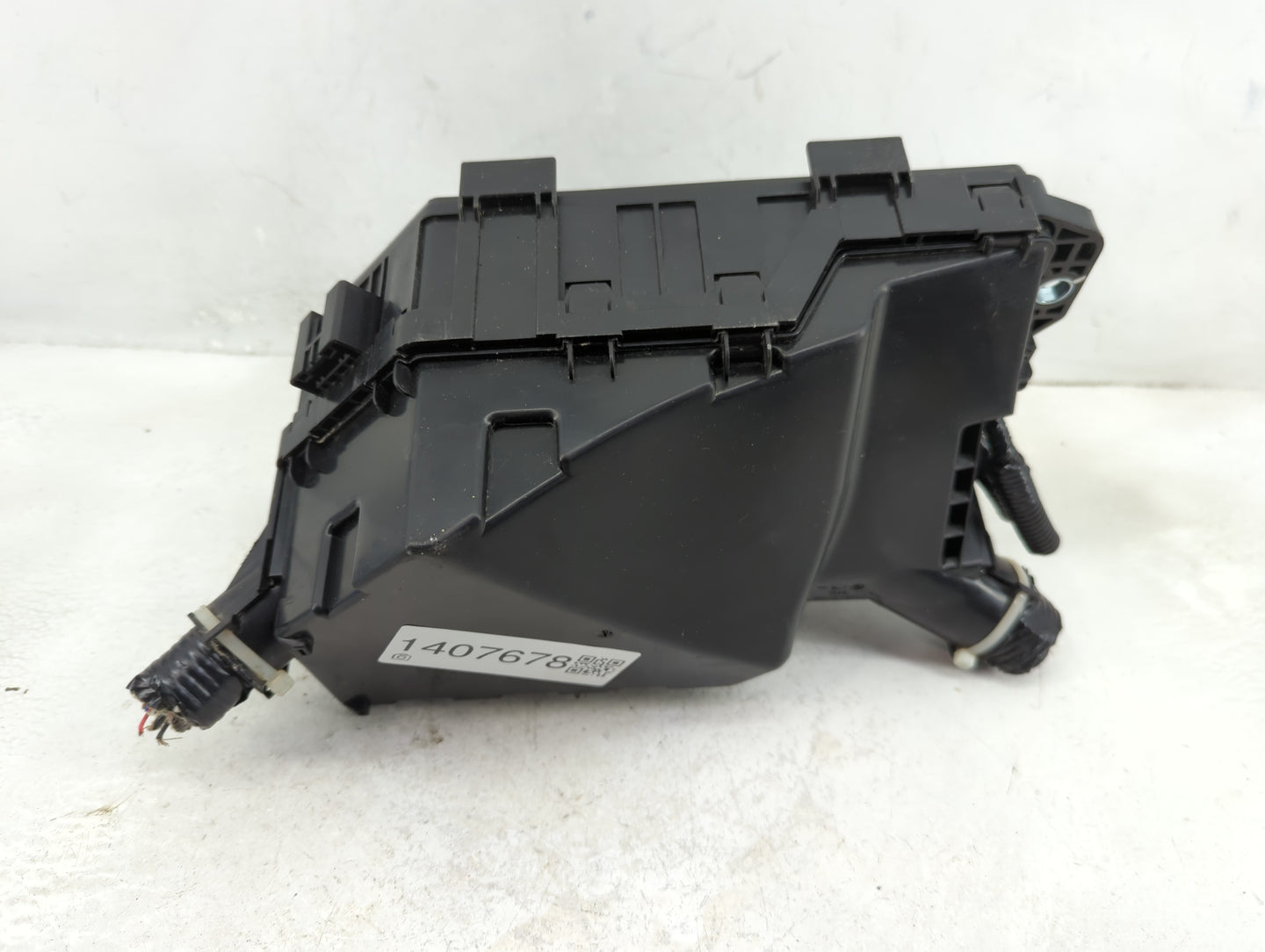 2021-2022 Honda Accord Fusebox Fuse Box Panel Relay Module Fits Fits 2021 2022 OEM Used Auto Parts - Oemusedautoparts1.com