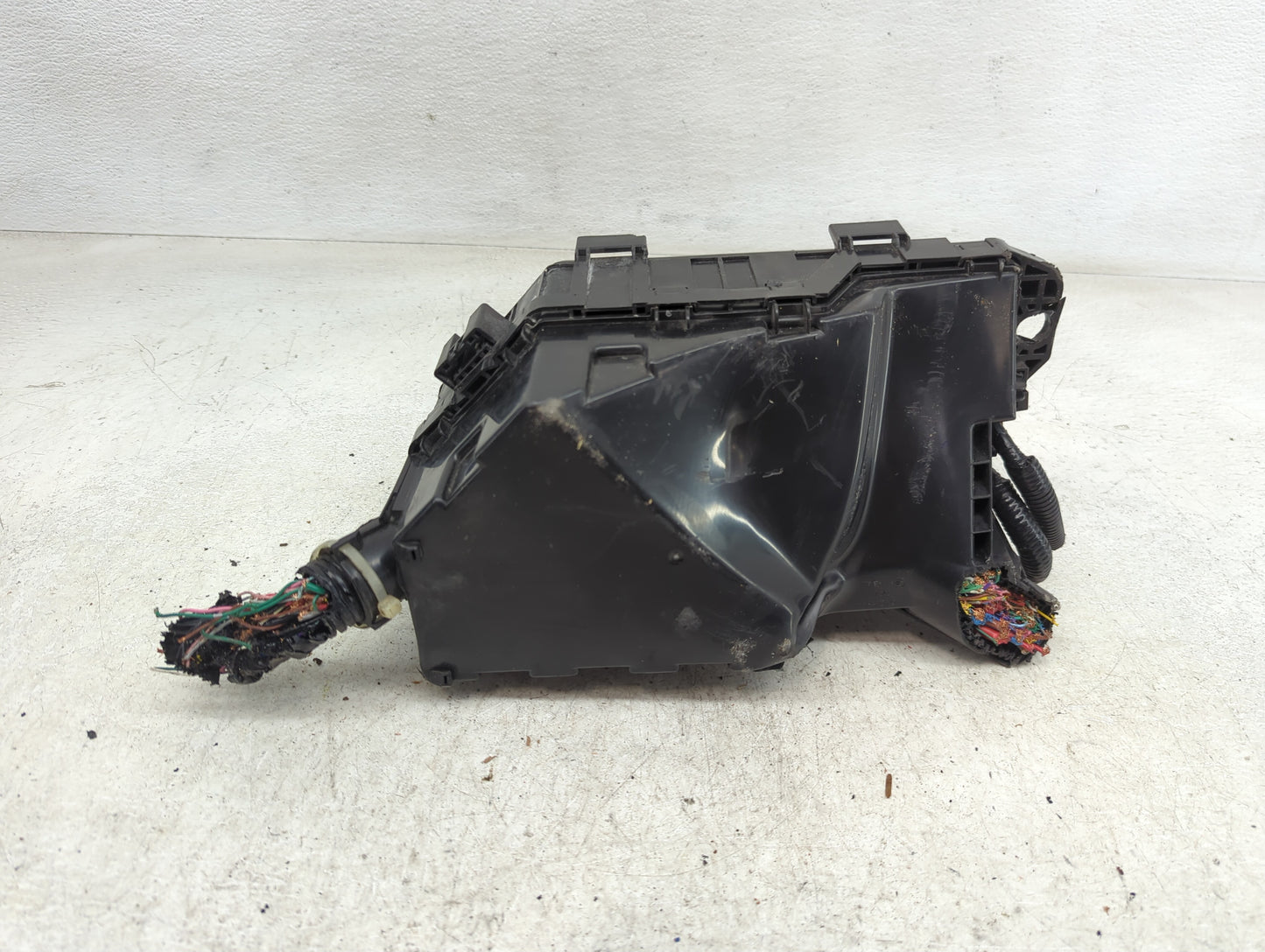 2021-2022 Honda Accord Fusebox Fuse Box Panel Relay Module P/N:50-TVA-A110 30-TVA-A011 Fits Fits 2021 2022 OEM Used Auto Par