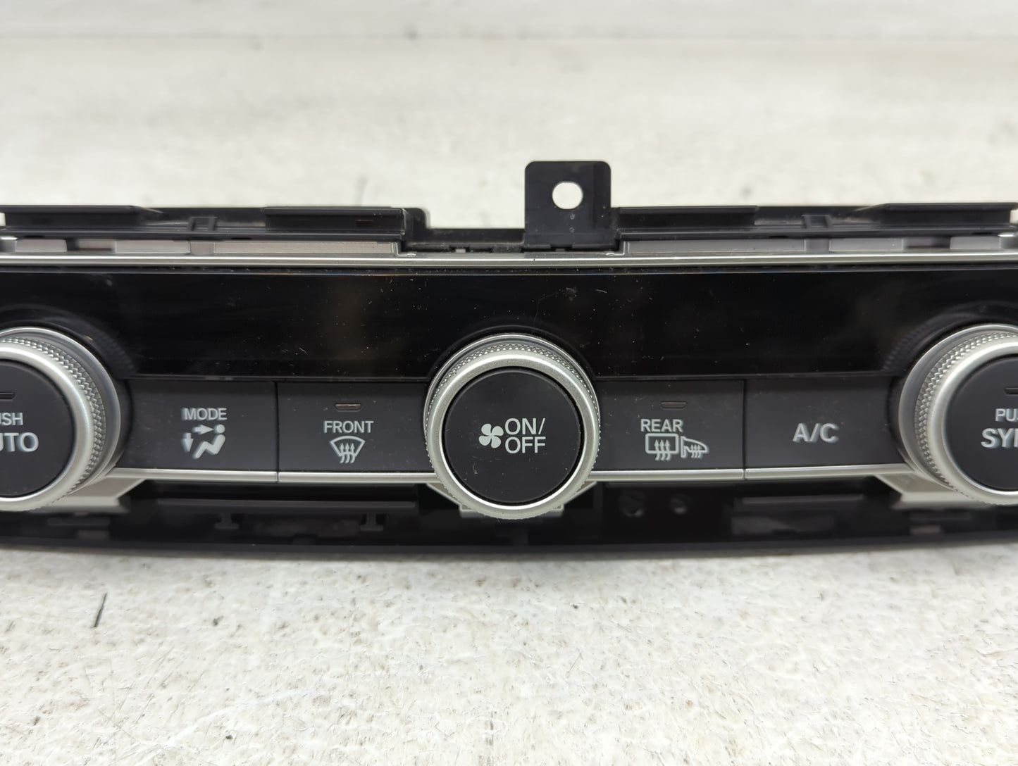2021-2022 Honda Accord Climate Control Module Temperature AC/Heater Replacement P/N:79610TVAA710M1 Fits Fits 2021 2022 OEM U