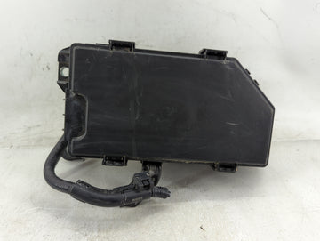 2021-2022 Honda Accord Fusebox Fuse Box Panel Relay Module P/N:50-TVA-A110 30-TVA-A011 Fits Fits 2021 2022 OEM Used Auto Par