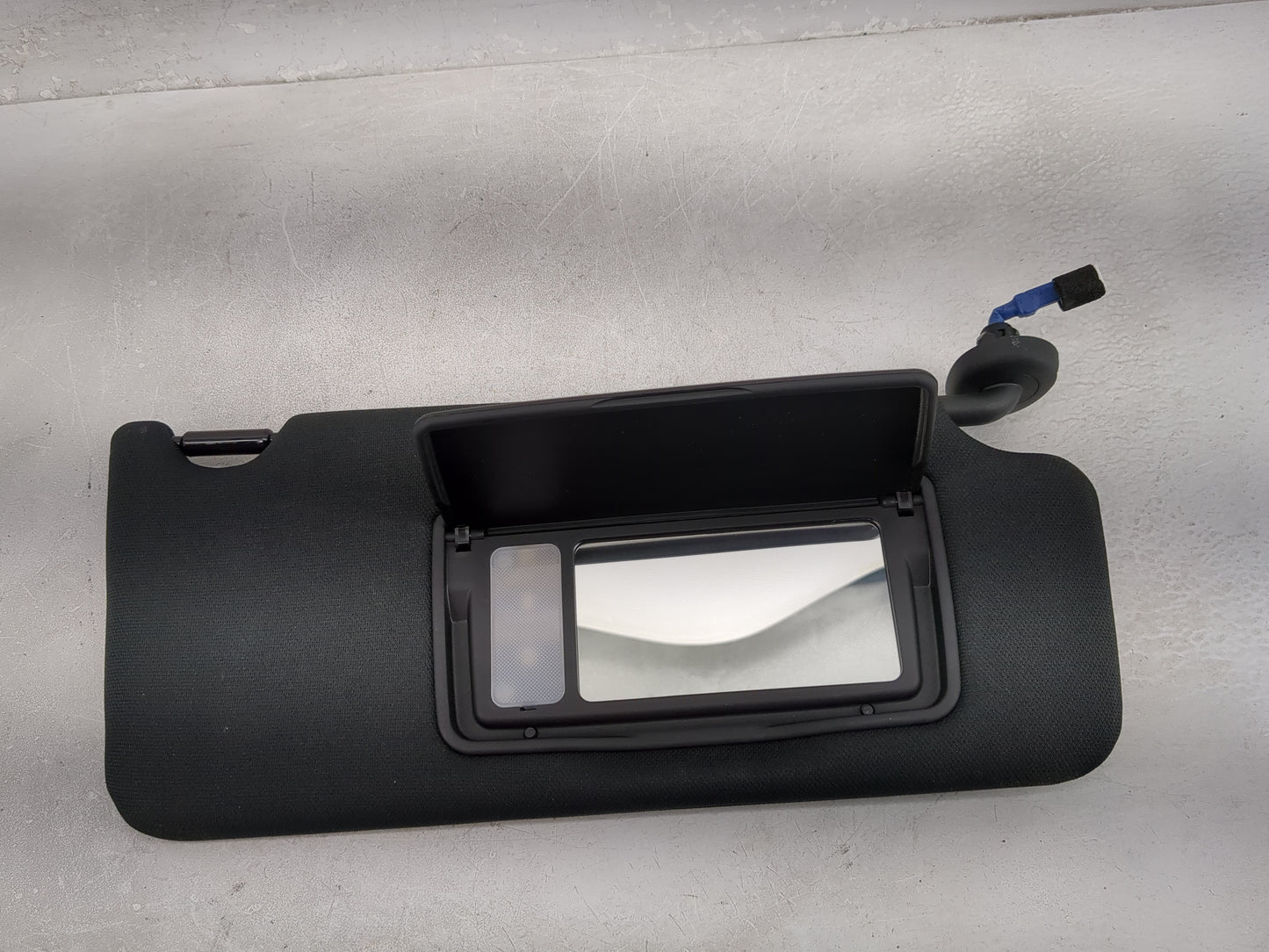 2018-2022 Honda Accord Sun Visor Shade Replacement Passenger Right Mirror Fits Fits 2018 2019 2020 2021 2022 OEM Used Auto P