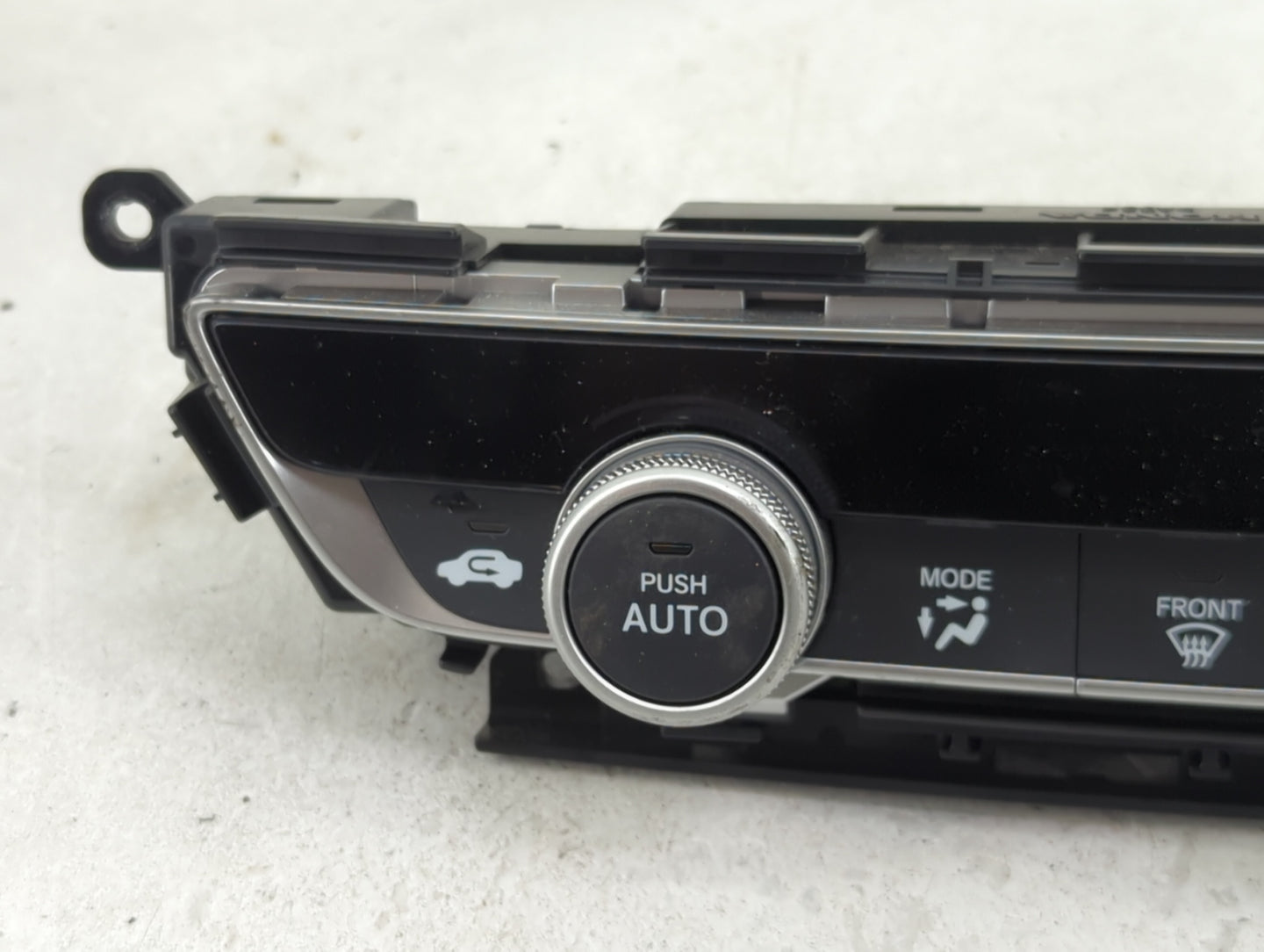 2021-2022 Honda Accord Climate Control Module Temperature AC/Heater Replacement P/N:79610TVAA210M1 Fits Fits 2021 2022 OEM U