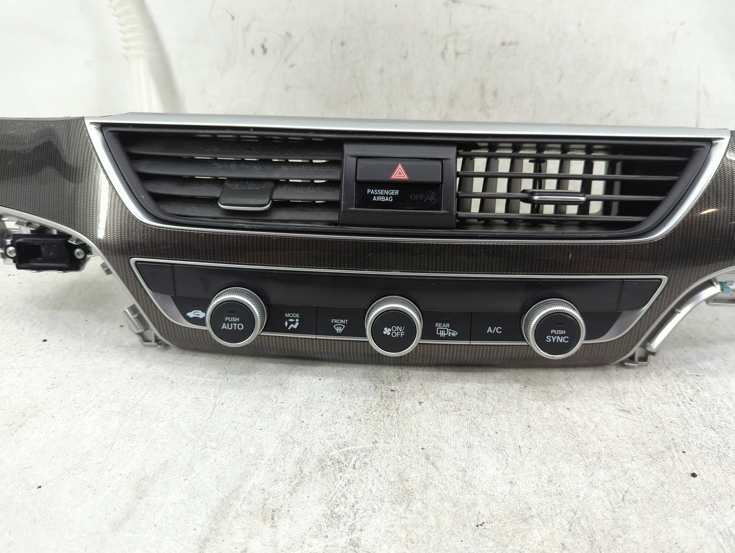 2021-2022 Honda Accord Climate Control Module Temperature AC/Heater Replacement P/N:79610TVAA710M1 Fits Fits 2021 2022 OEM U