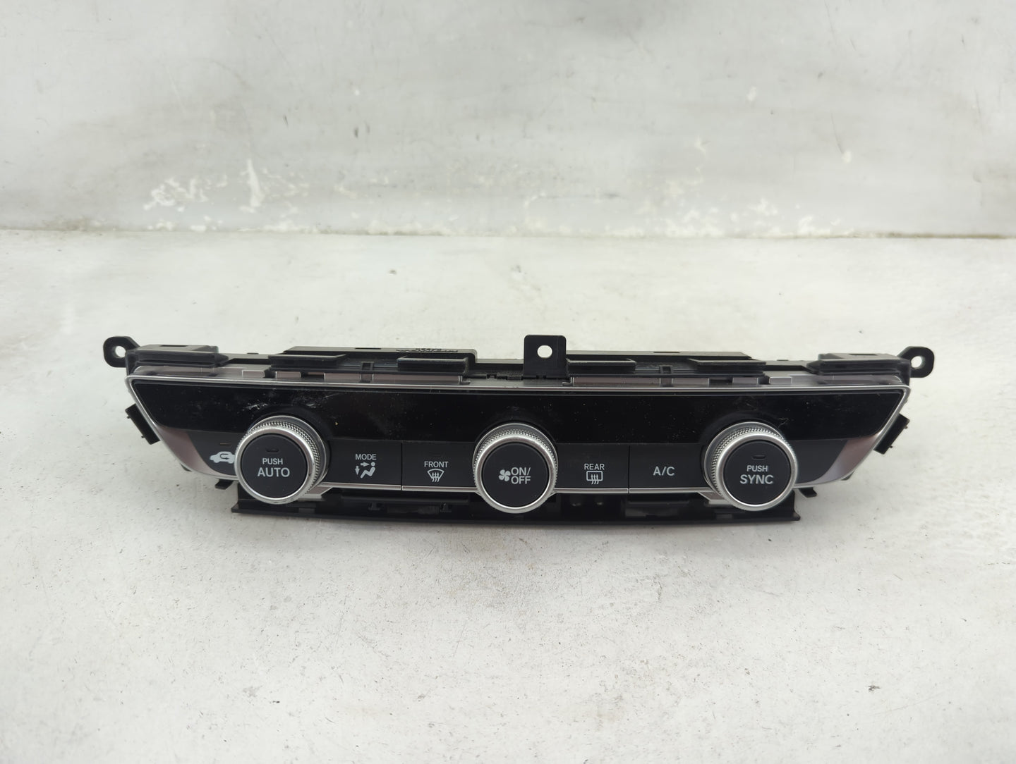 2022 Honda Accord Climate Control Module Temperature AC/Heater Replacement P/N:79610TVAA210M1 SANWA2A955A Fits OEM Used Auto