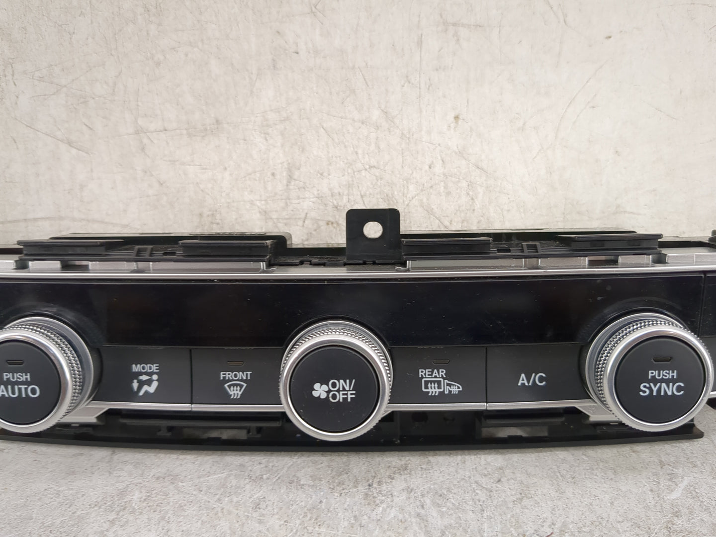2022 Honda Accord Climate Control Module Temperature AC/Heater Replacement P/N:79610TVAA517M1 SANWA2A954A Fits OEM Used Auto