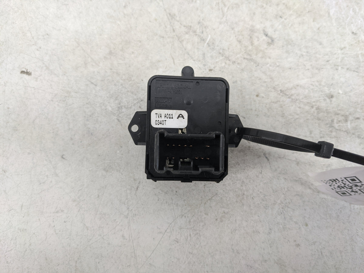 2022 Honda Accord Master Power Window Switch Replacement Driver Side Left P/N:TVA A011 Fits OEM Used Auto Parts - Oemusedaut