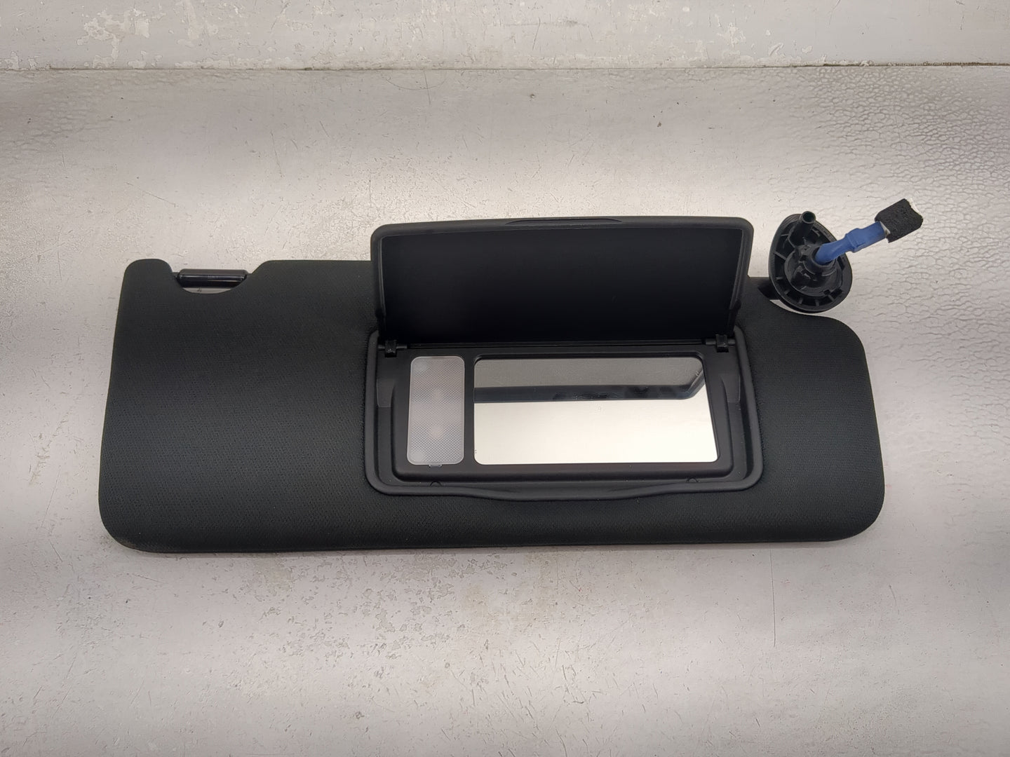 2018-2022 Honda Accord Sun Visor Shade Replacement Passenger Right Mirror Fits Fits 2018 2019 2020 2021 2022 OEM Used Auto P