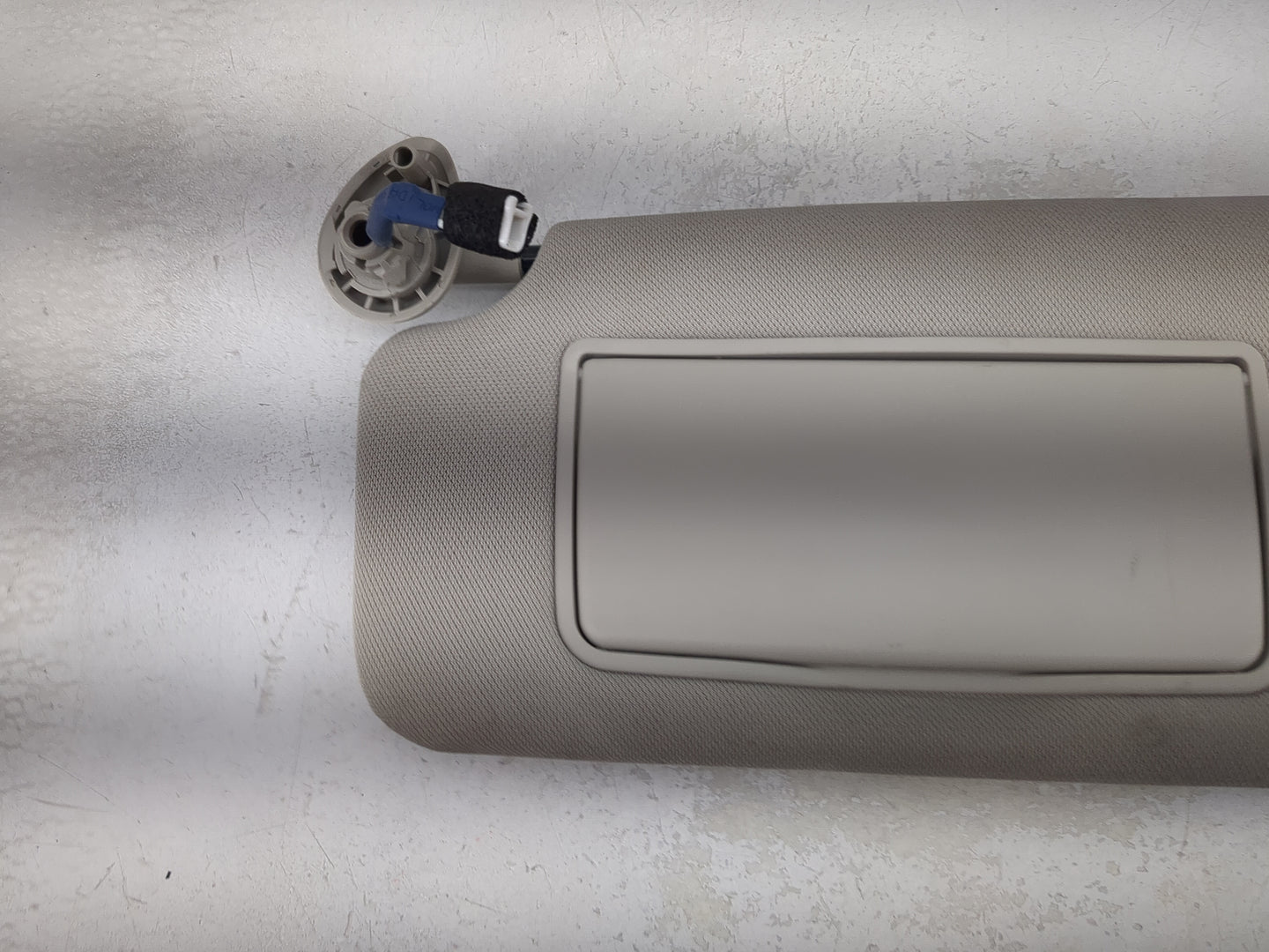 2018-2022 Honda Accord Sun Visor Shade Replacement Driver Left Mirror Fits Fits 2018 2019 2020 2021 2022 OEM Used Auto Parts