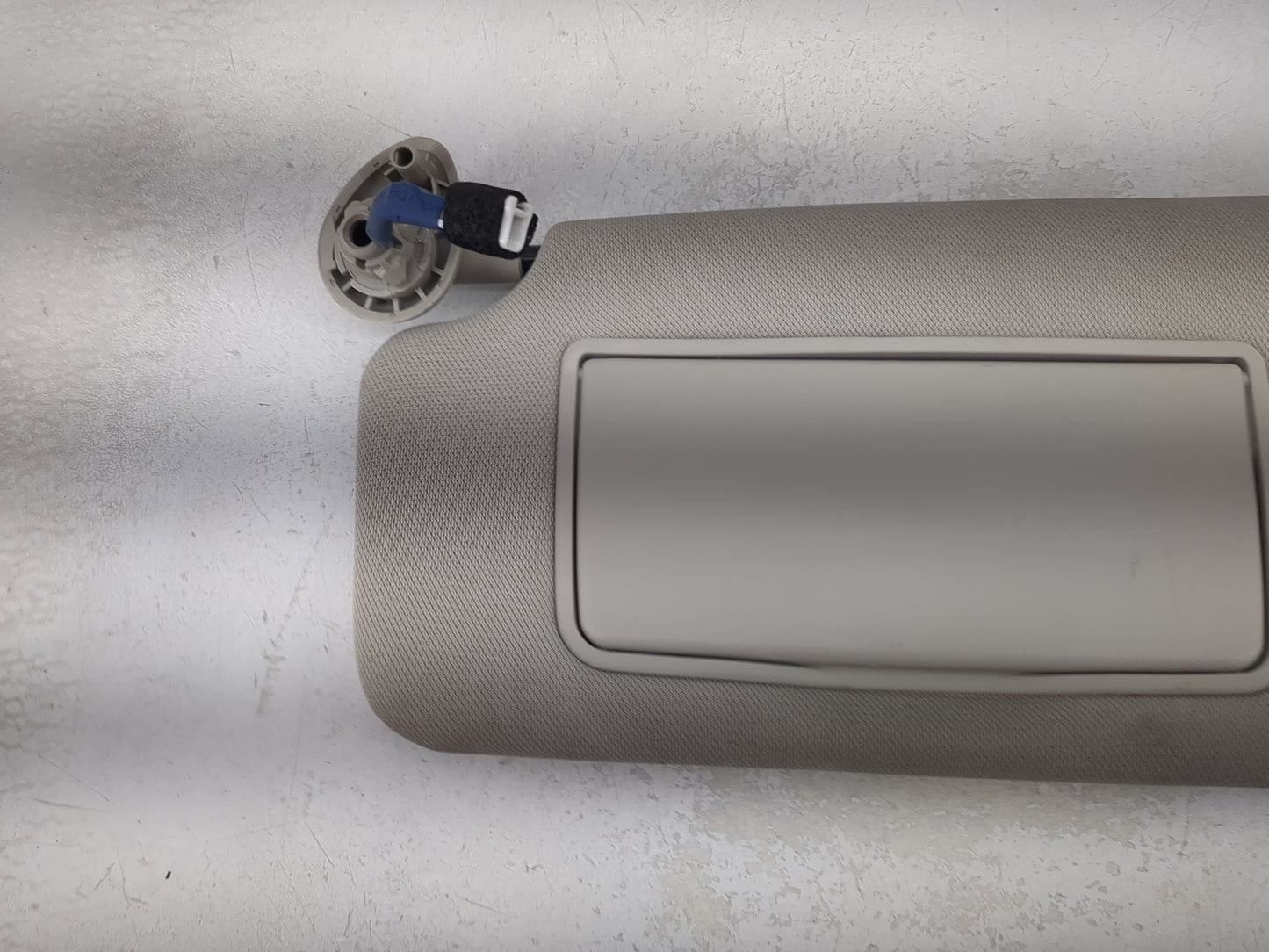 2018-2022 Honda Accord Sun Visor Shade Replacement Driver Left Mirror Fits Fits 2018 2019 2020 2021 2022 OEM Used Auto Parts