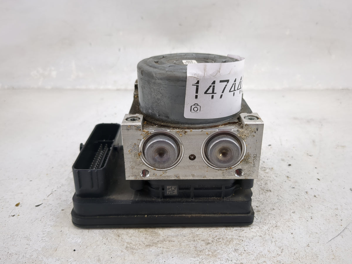 2021-2022 Honda Accord Anti-Lock Brake ABS Pump Module Actuator OEM P/N:57110TVAB530M1 VF2C03I3716 Fits Fits 2021 2022 OEM U