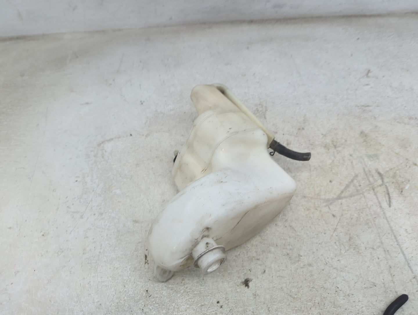 2018-2022 Honda Accord Windshield Washer Fluid Reservoir Bottle Oem 1477041 - Oemusedautoparts1.com