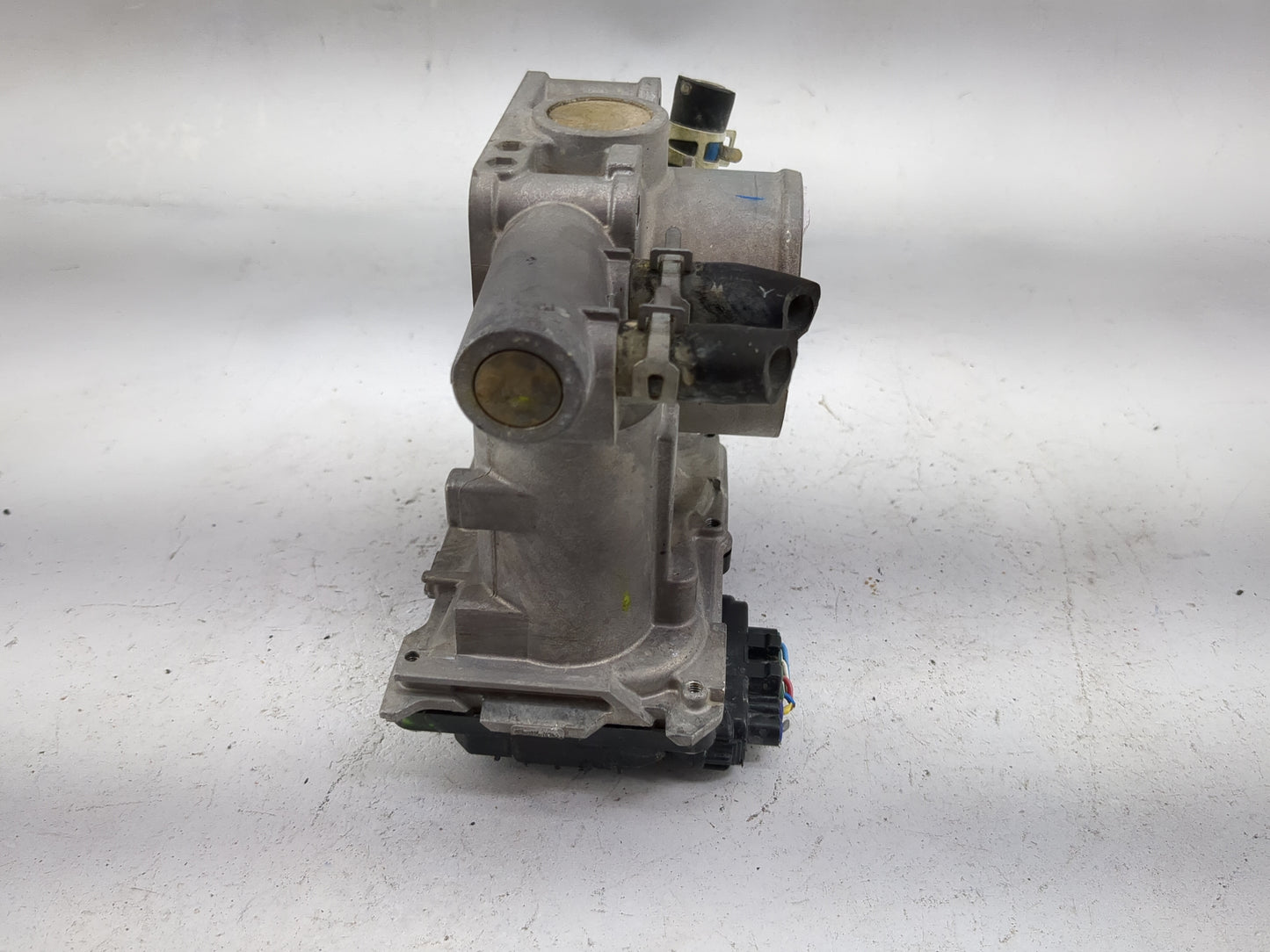 2017-2022 Honda Accord Throttle Body P/N:GMF9D10830 Fits Fits 2017 2018 2019 2020 2021 2022 OEM Used Auto Parts - Oemusedaut