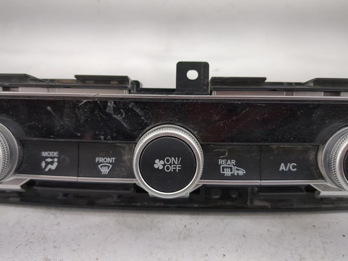 2022 Honda Accord Climate Control Module Temperature AC/Heater Replacement P/N:79610TVAA710M1 SANWA2A958A Fits OEM Used Auto